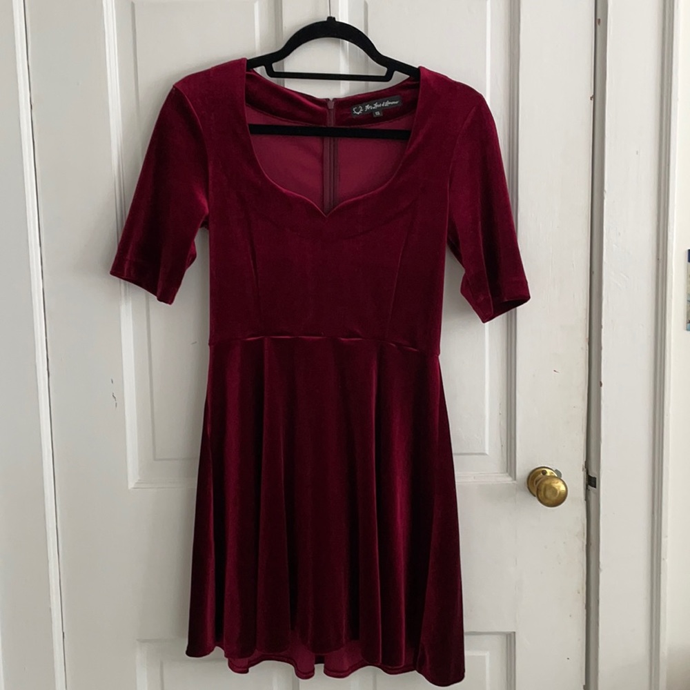 For love & lemons - red velvet dress